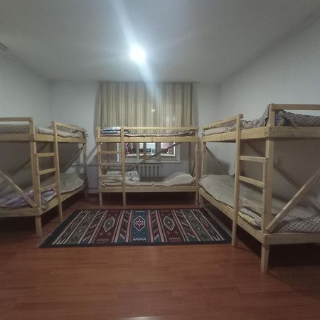 Kgb Home Hostel Μπισκέκ Εξωτερικό φωτογραφία