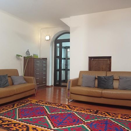 Kgb Home Hostel Μπισκέκ Εξωτερικό φωτογραφία