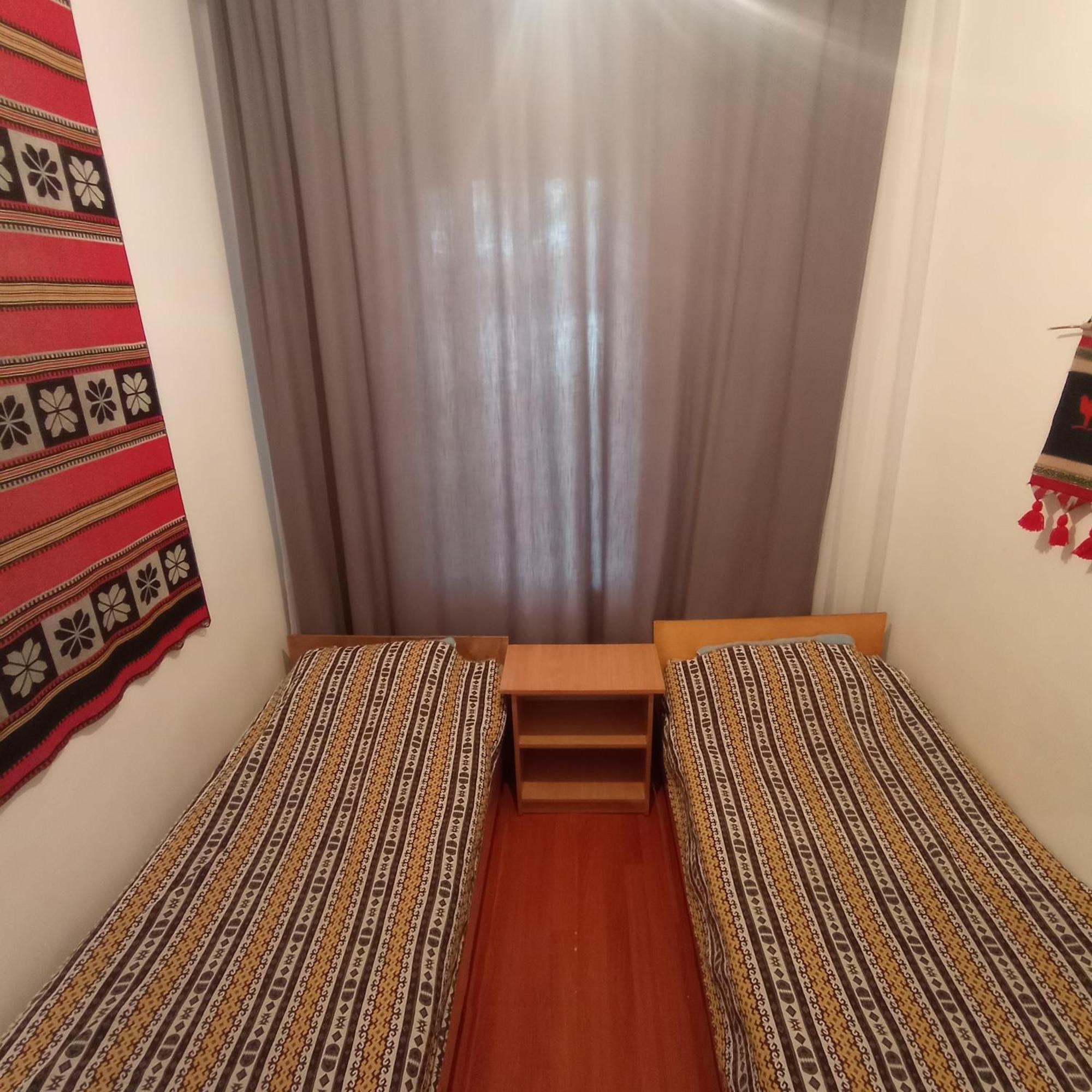 Kgb Home Hostel Μπισκέκ Εξωτερικό φωτογραφία
