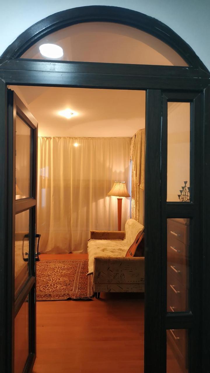 Kgb Home Hostel Μπισκέκ Εξωτερικό φωτογραφία
